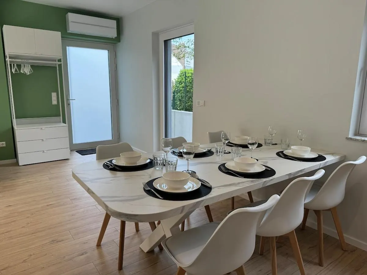 Apartment Appartement Neuf, 6 Personnes, 2 Chambres Munsbach